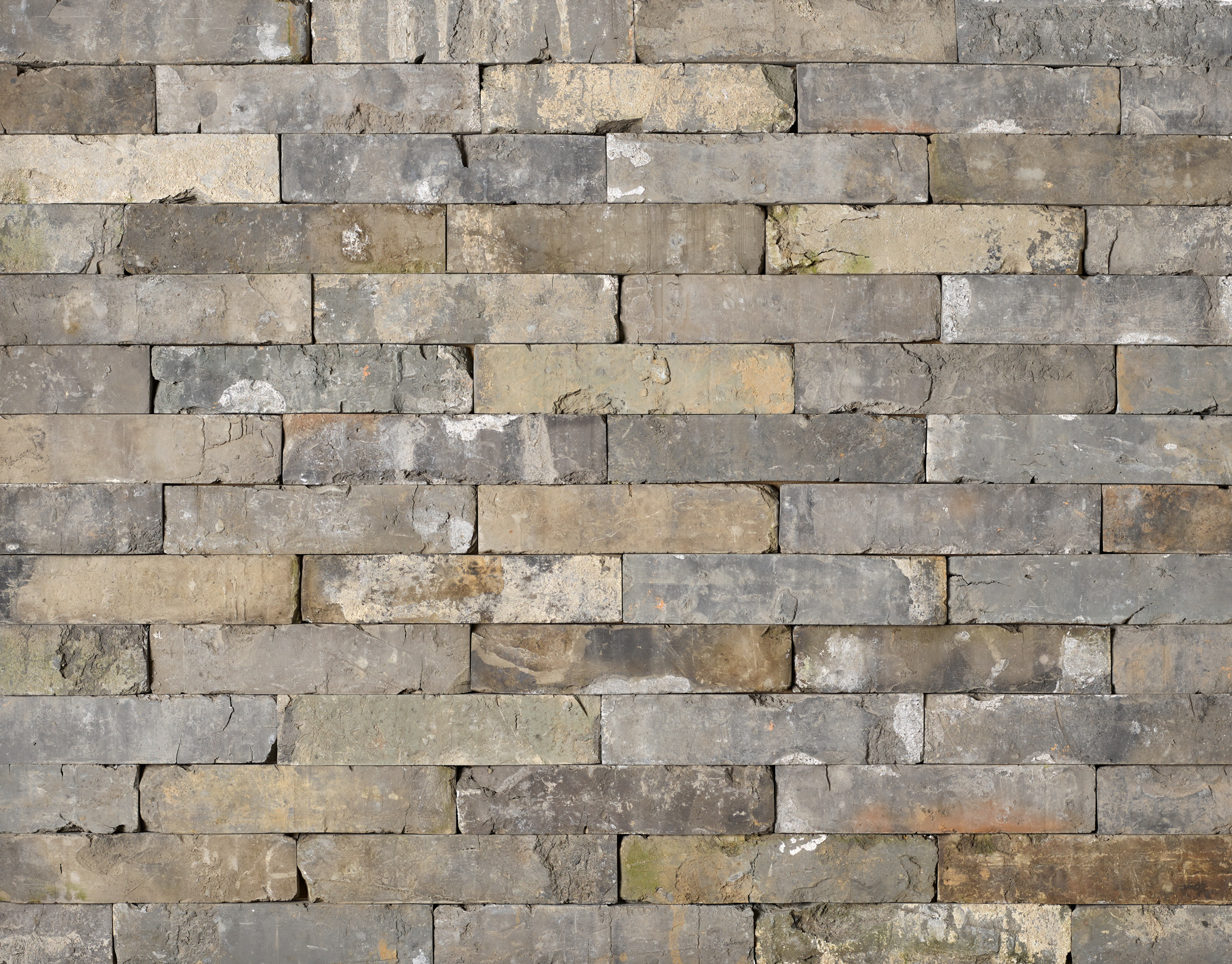 Briques Orsol Collection Vintage Rectifiée ton anthracite pour parement mural, proposées par Brikelia Orsol et disponibles chez Orpa Matériaux.
