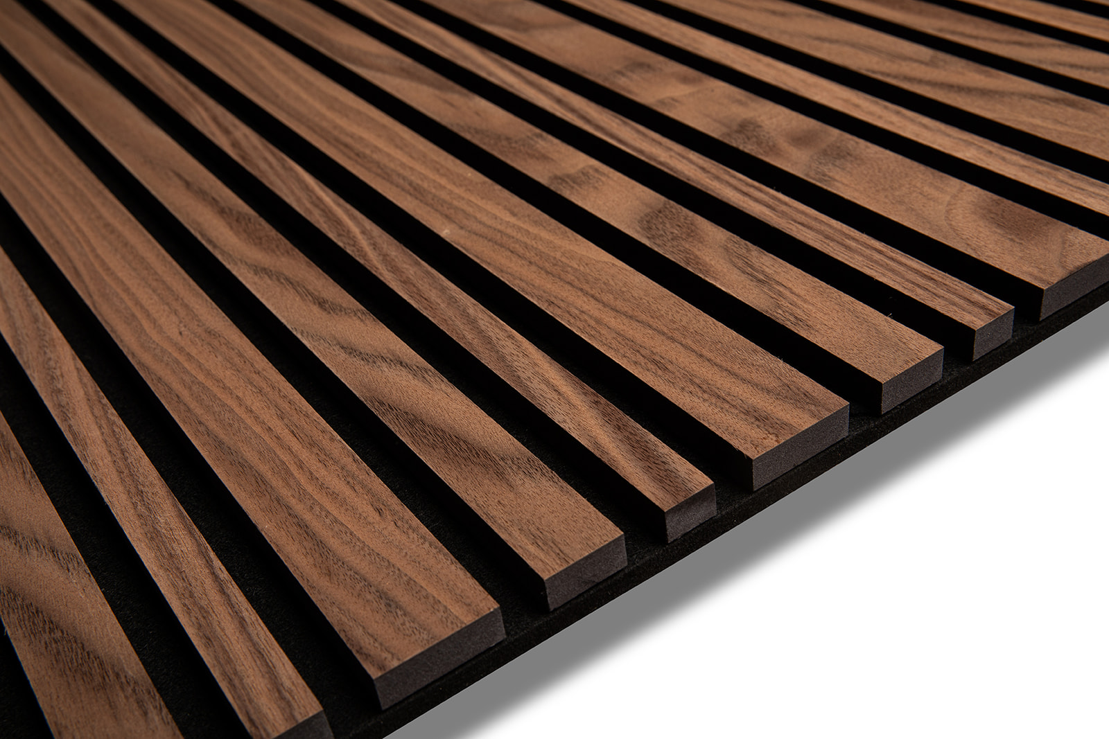 Panneau Barcode Bois de Noyer sur feutre noir 2780