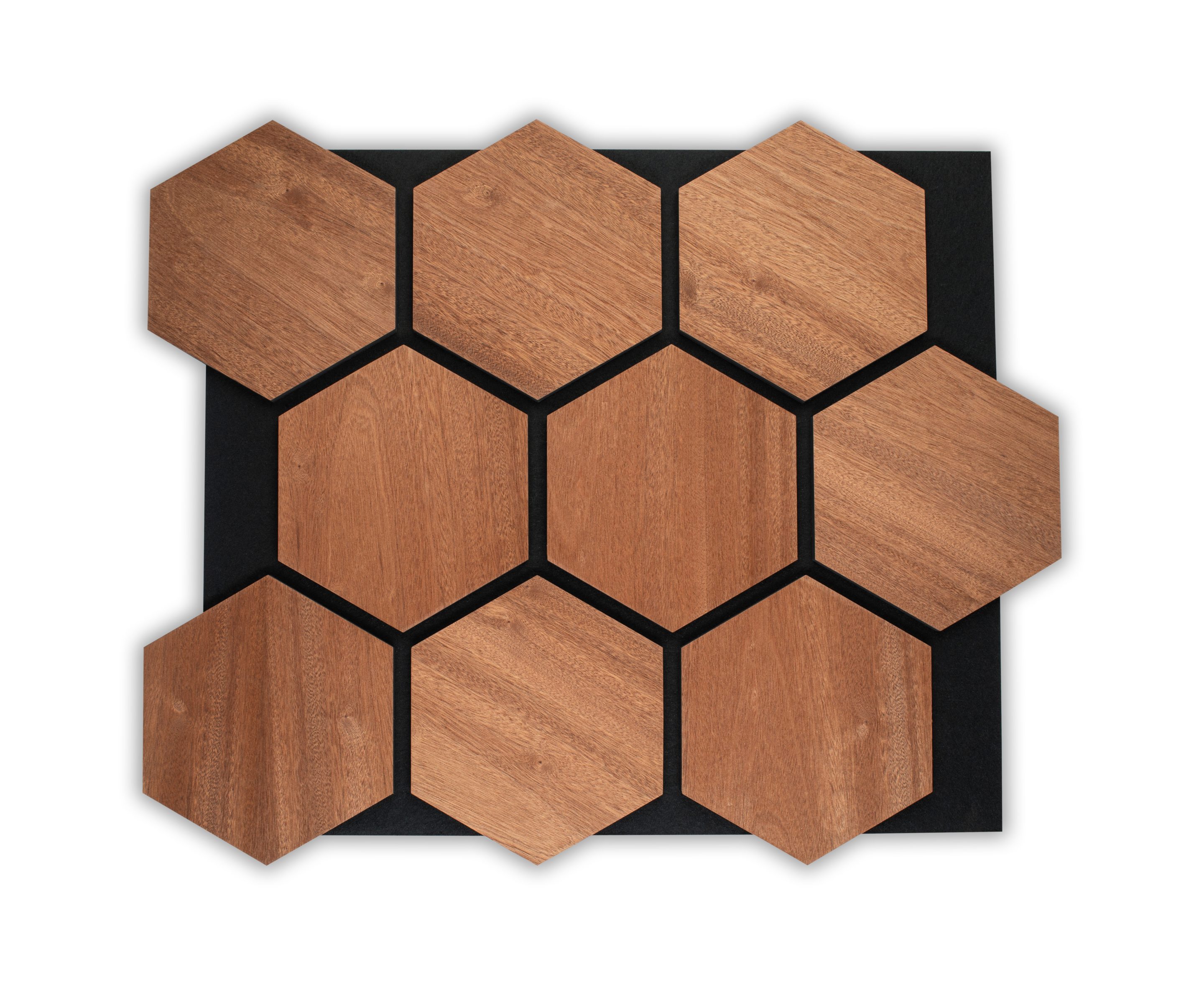Panneau Hexagon Bois de Sapelli sur feutre noir